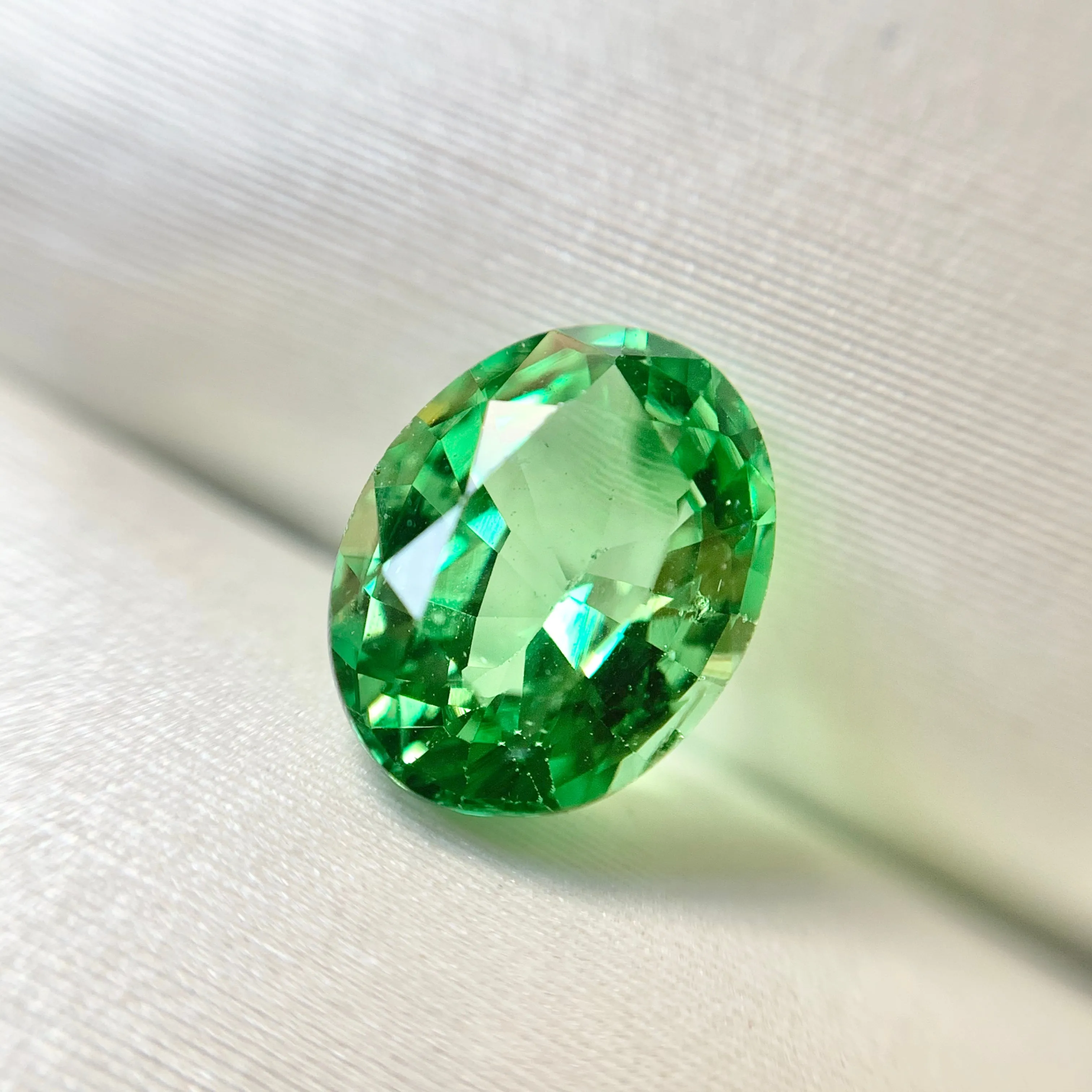 1.05ct Oval Natural Tsavorite Garnet No.12023