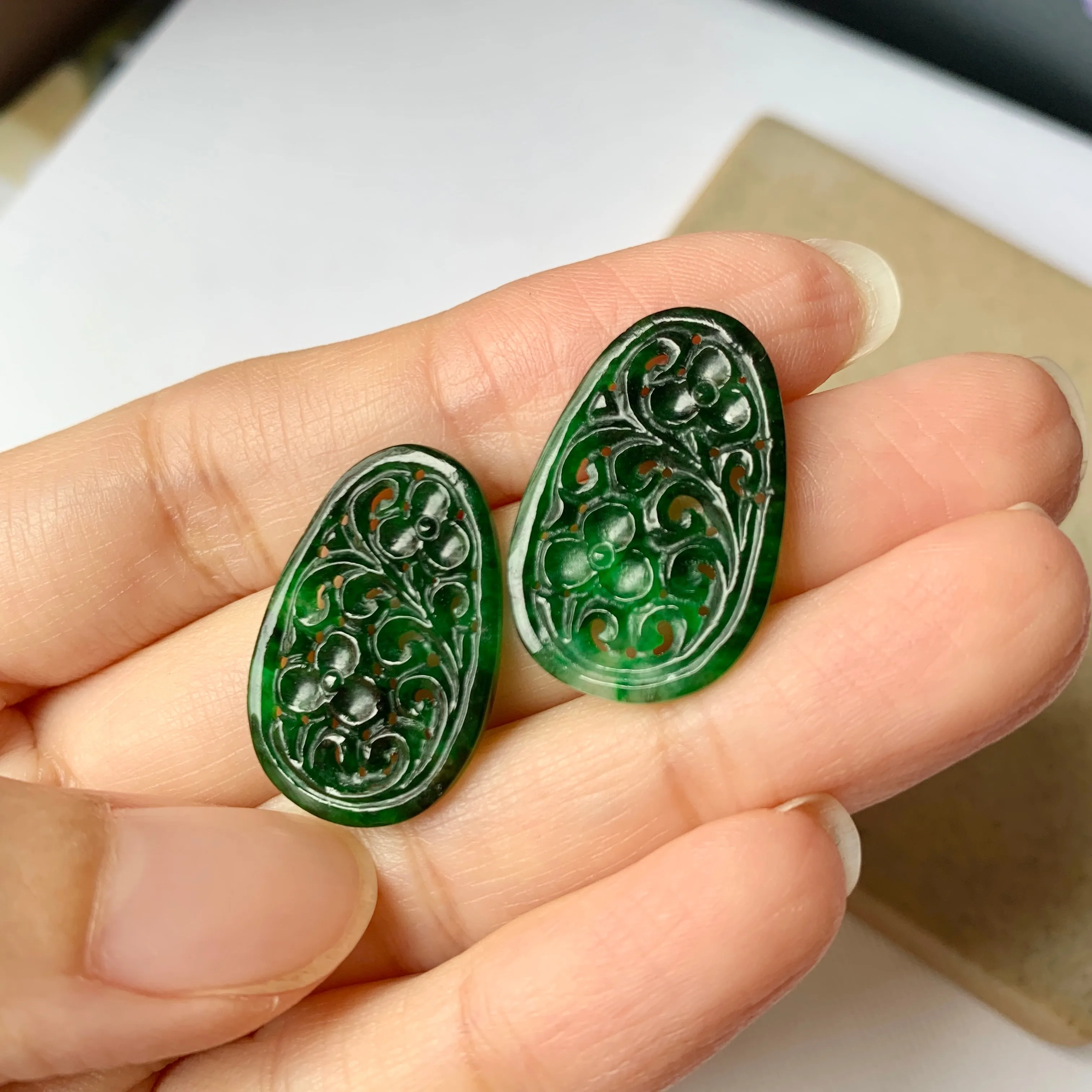 14.2 cts A-Grade Natural Floral Imperial Green Jadeite Fancy Shape (Pair) No.180556