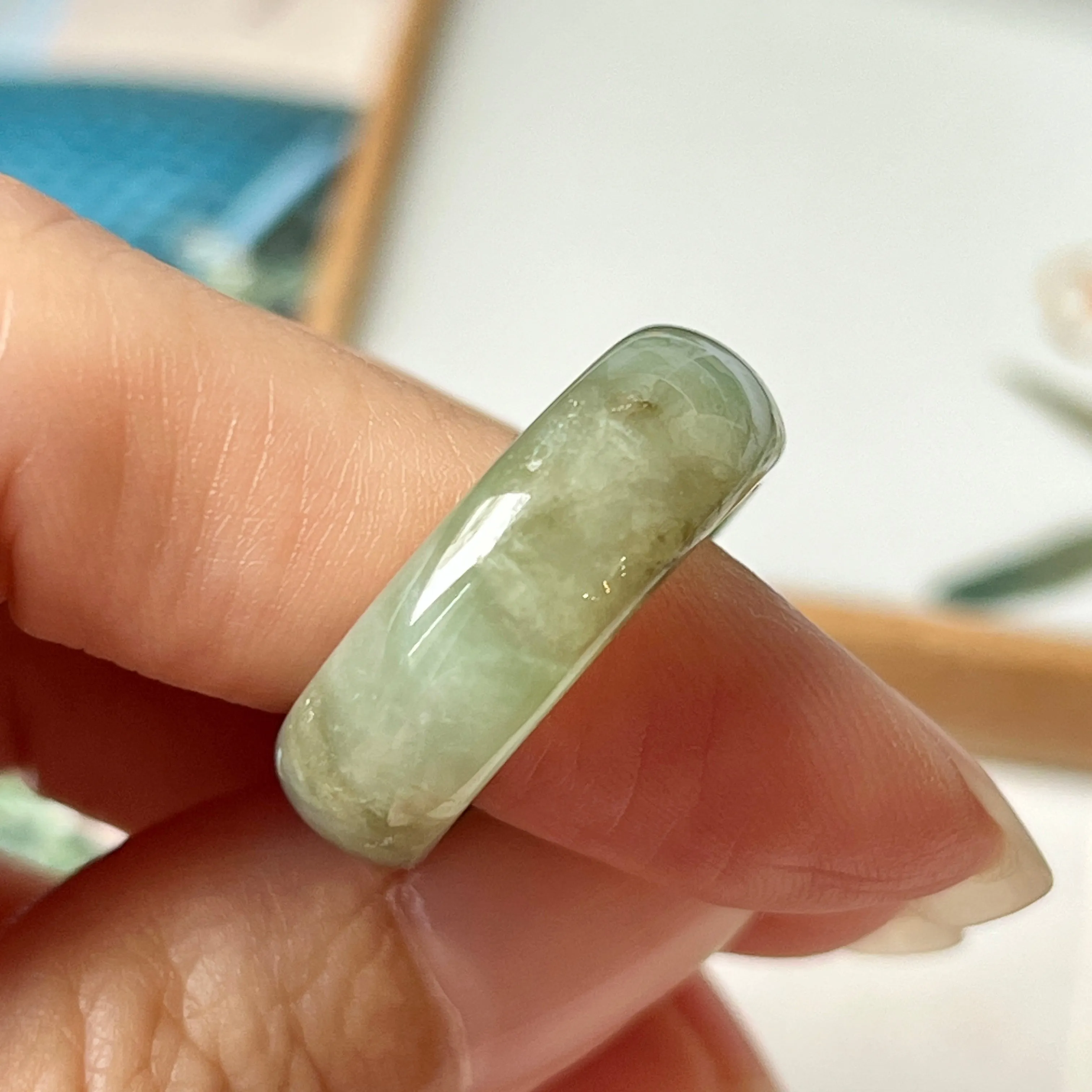 High-Quality 17mm Natural Imperial Green Jadeite Abacus Band - Grade A