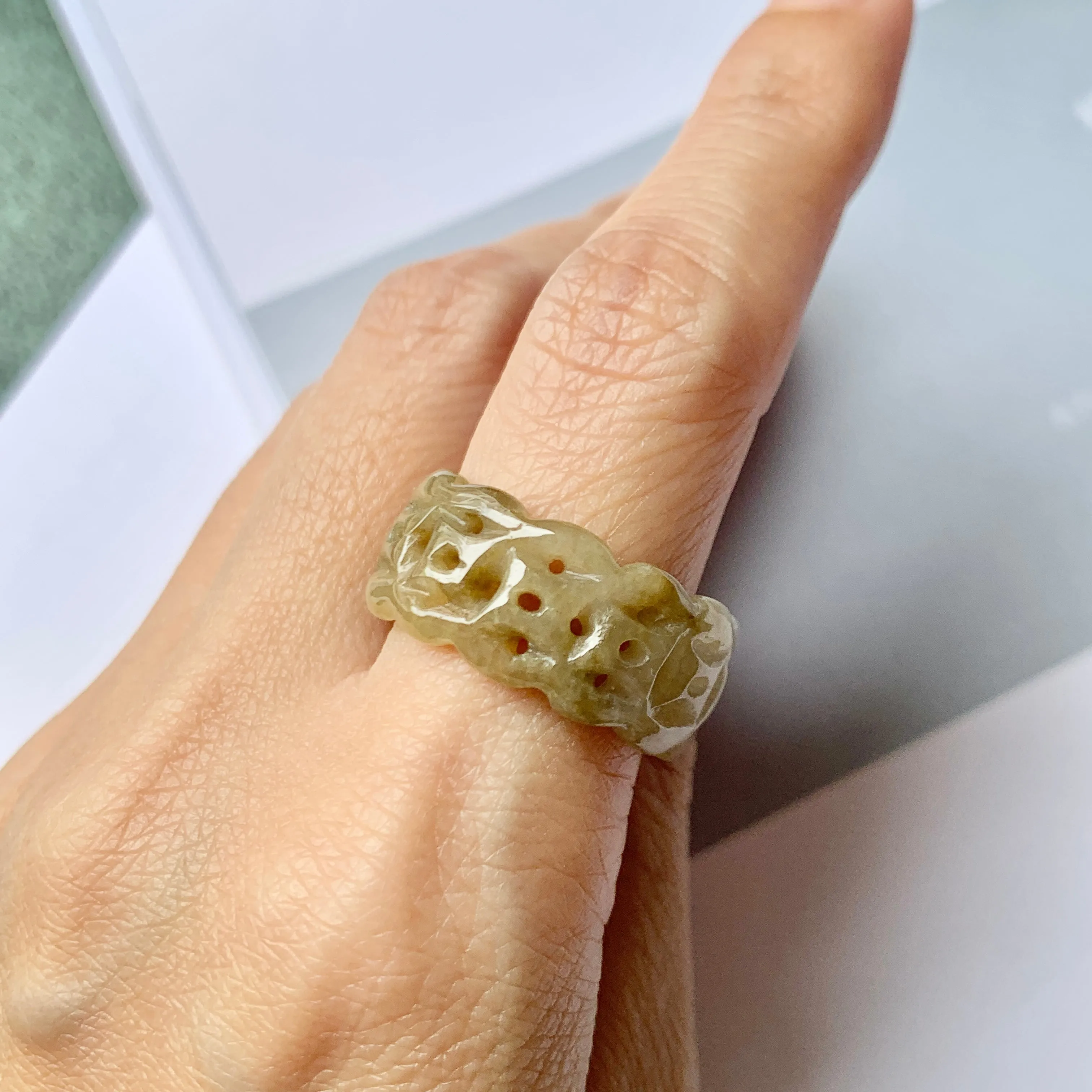 18.7mm A-Grade Natural Yellow Jadeite Money Ring Band No.161350