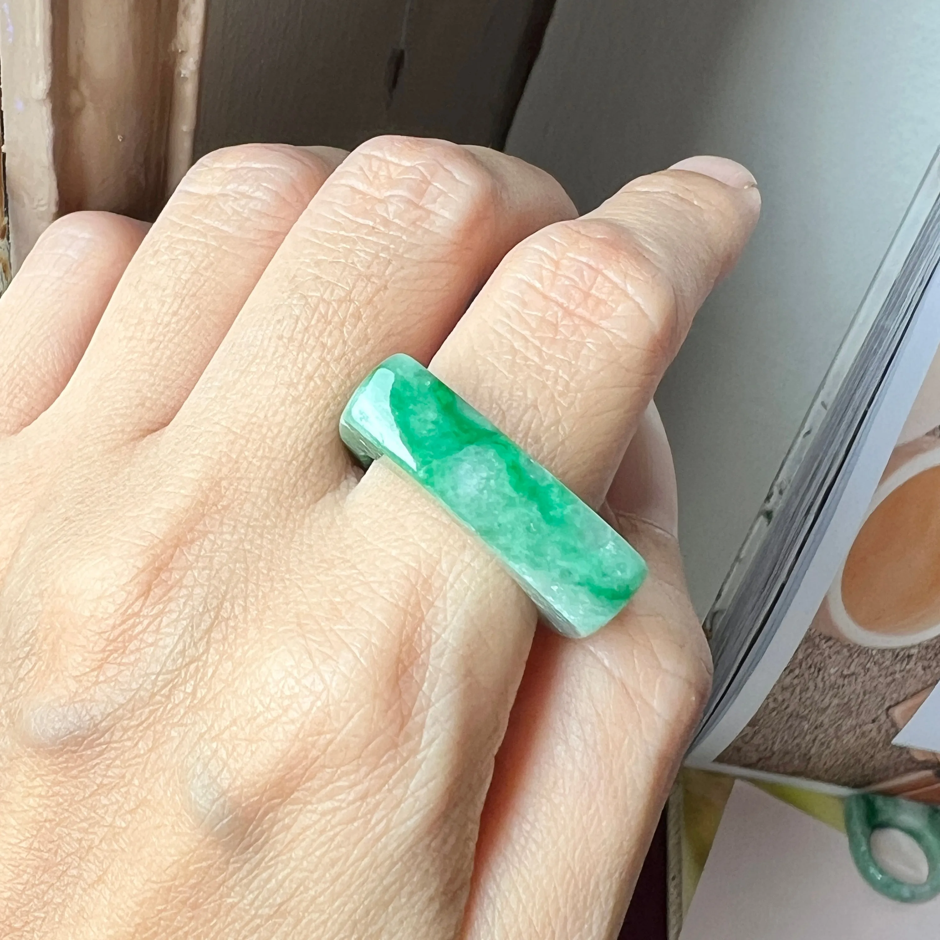 19.1mm A-Grade Natural Floral Imperial Jadeite Saddle Loaf Ring Band No.162342