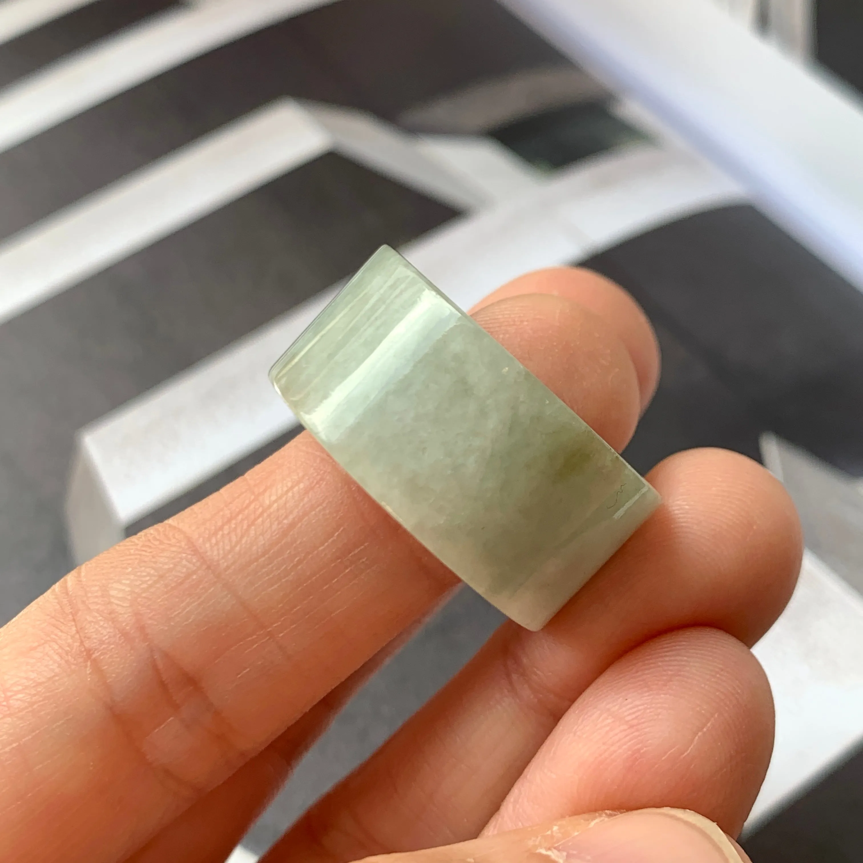 19.2mm A-Grade Natural Light Green Jadeite Archer Ring Band No.161602