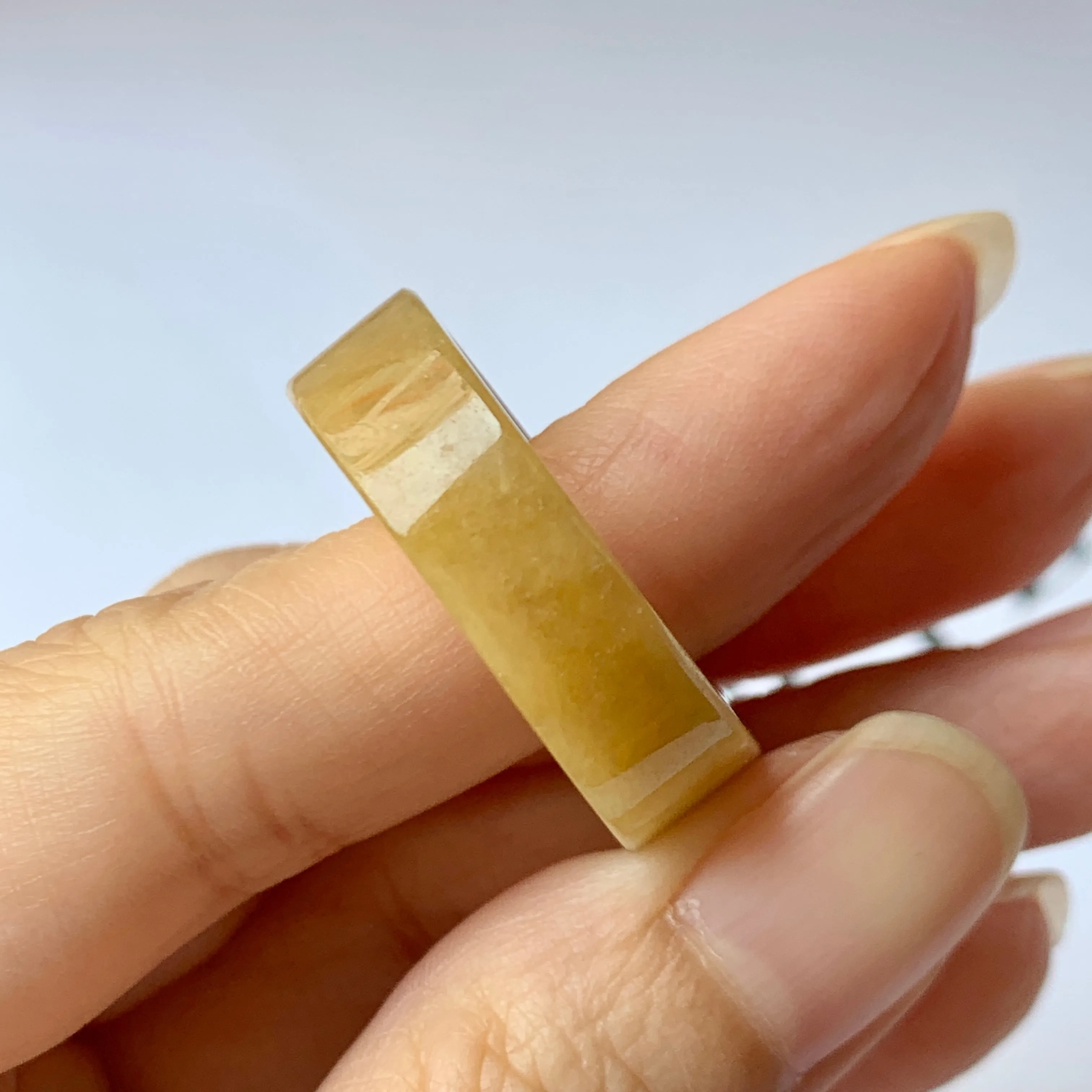 20.2mm A-Grade Natural Yellow Jadeite Saddle Loaf Ring Band No.162264