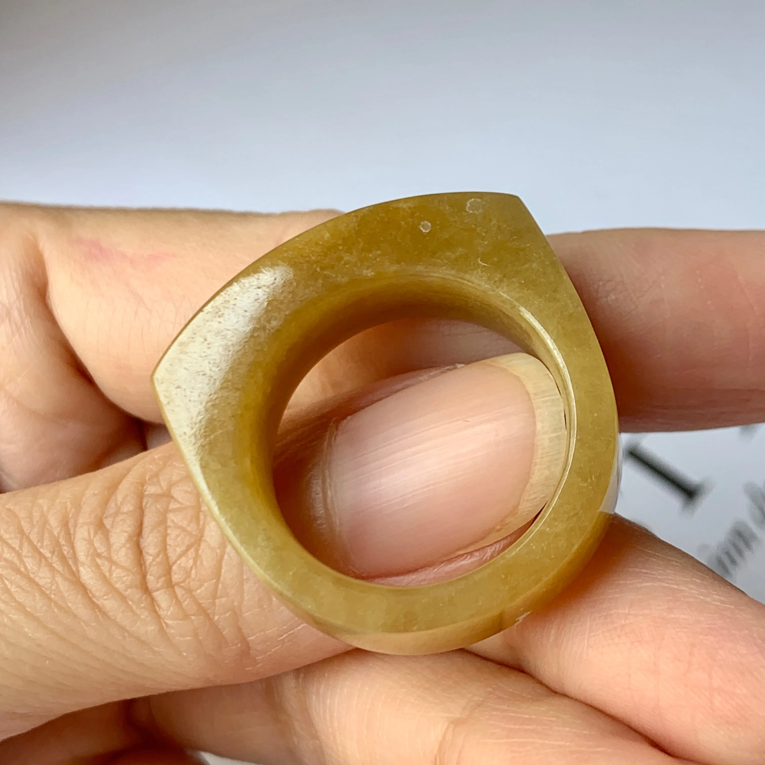 20.2mm A-Grade Natural Yellow Jadeite Saddle Loaf Ring Band No.162264