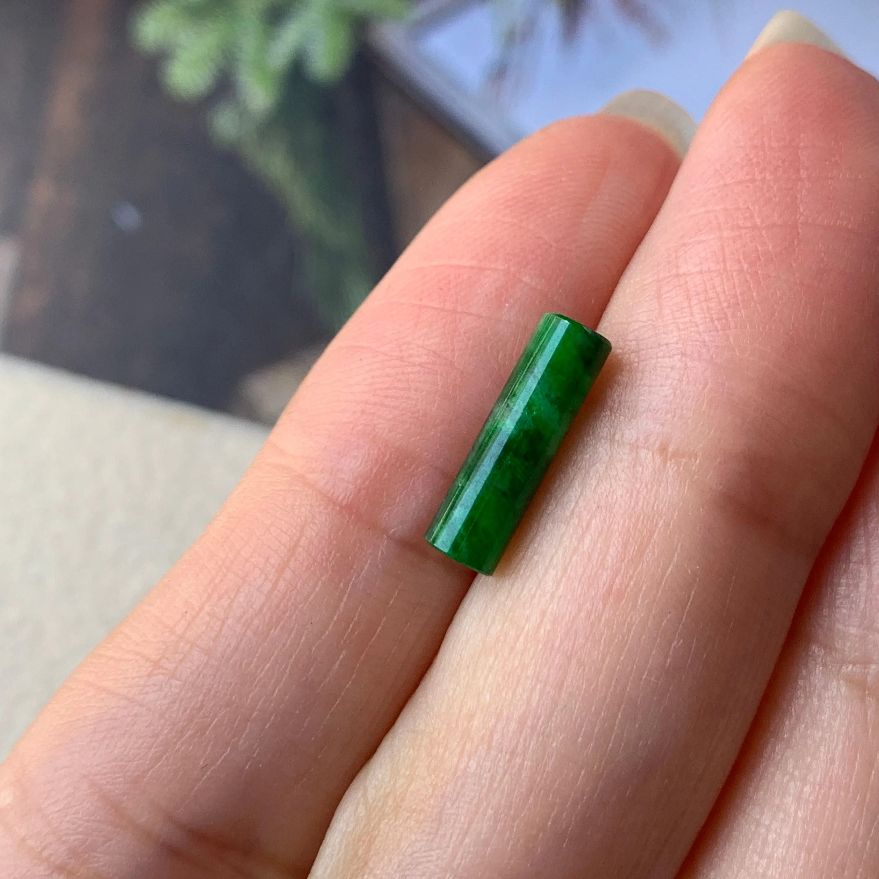 2.25 cts A-Grade Natural Imperial Green Jadeite Cylinder No.180214