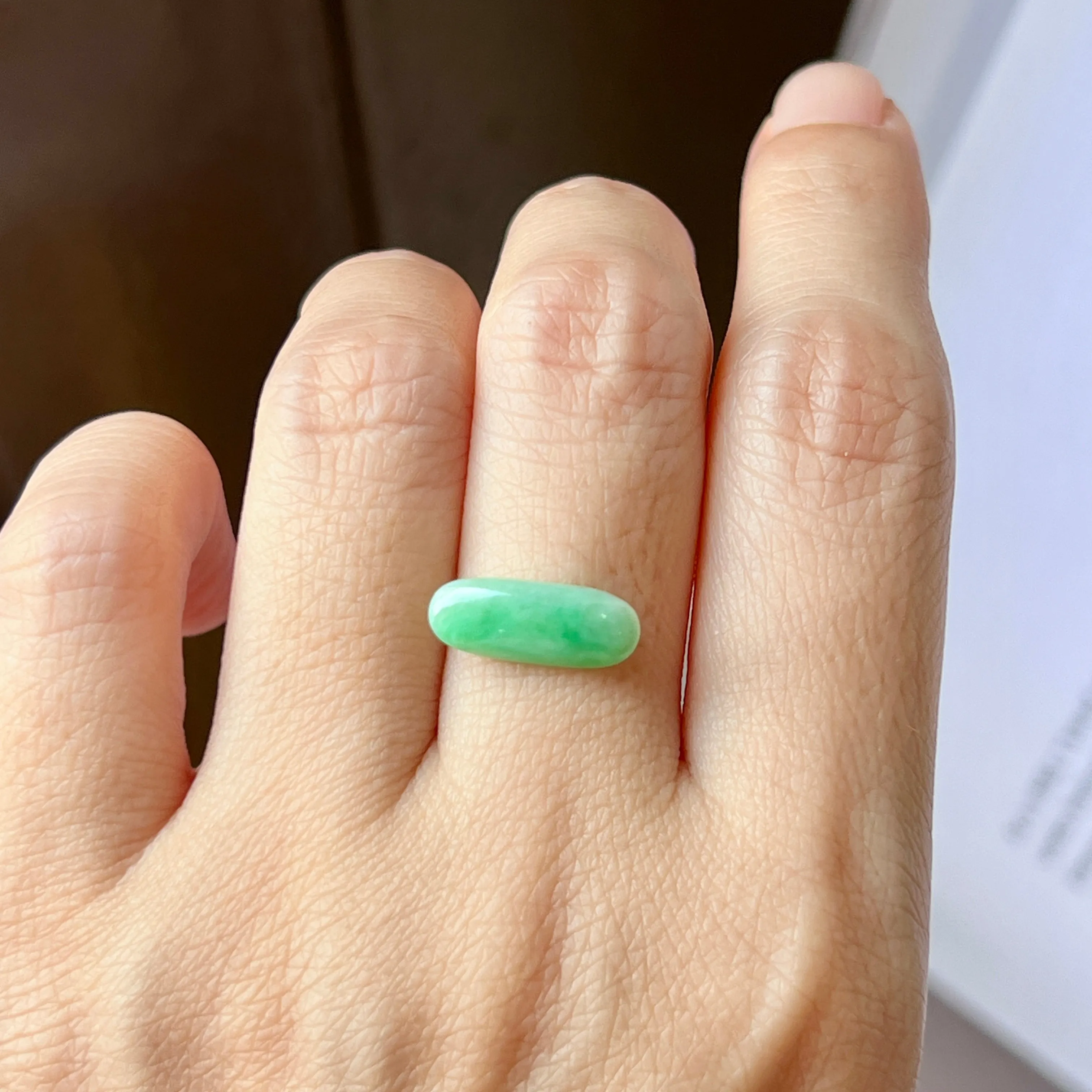 2.3 cts A-Grade Natural Apple Green Jadeite Saddle Piece No.130426