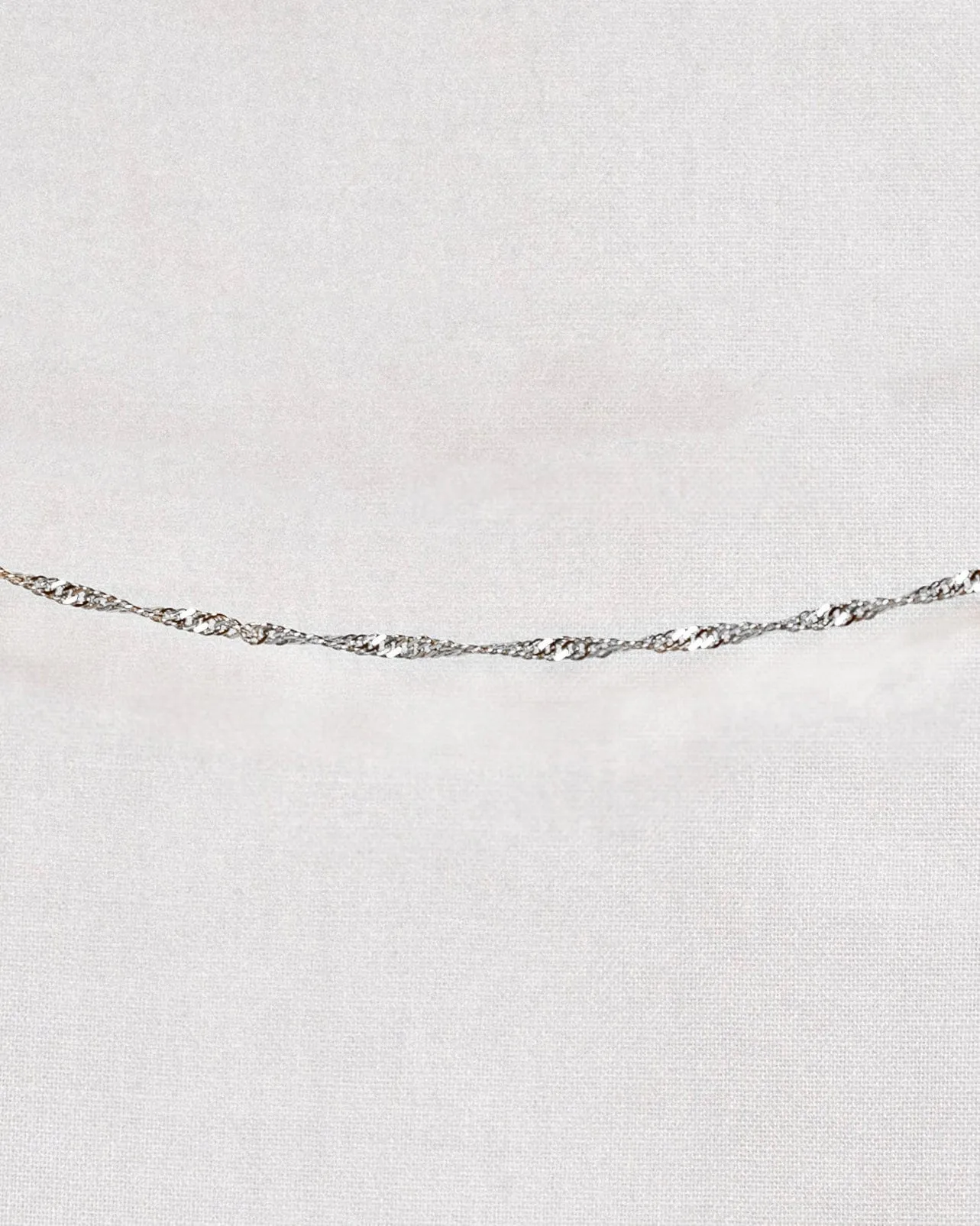 Anne Chain Necklace