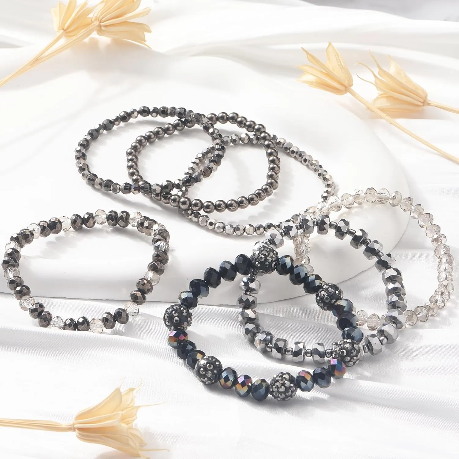 Clay Beaded Bracelets, White Pink Preppy Bracelets Gray Preppy Bracelet Black Bracelets Boho Multi-Layer Beaded Crystal Bracelets, Bohemian Stackable Bead Bracelet Set Jewelry for Women