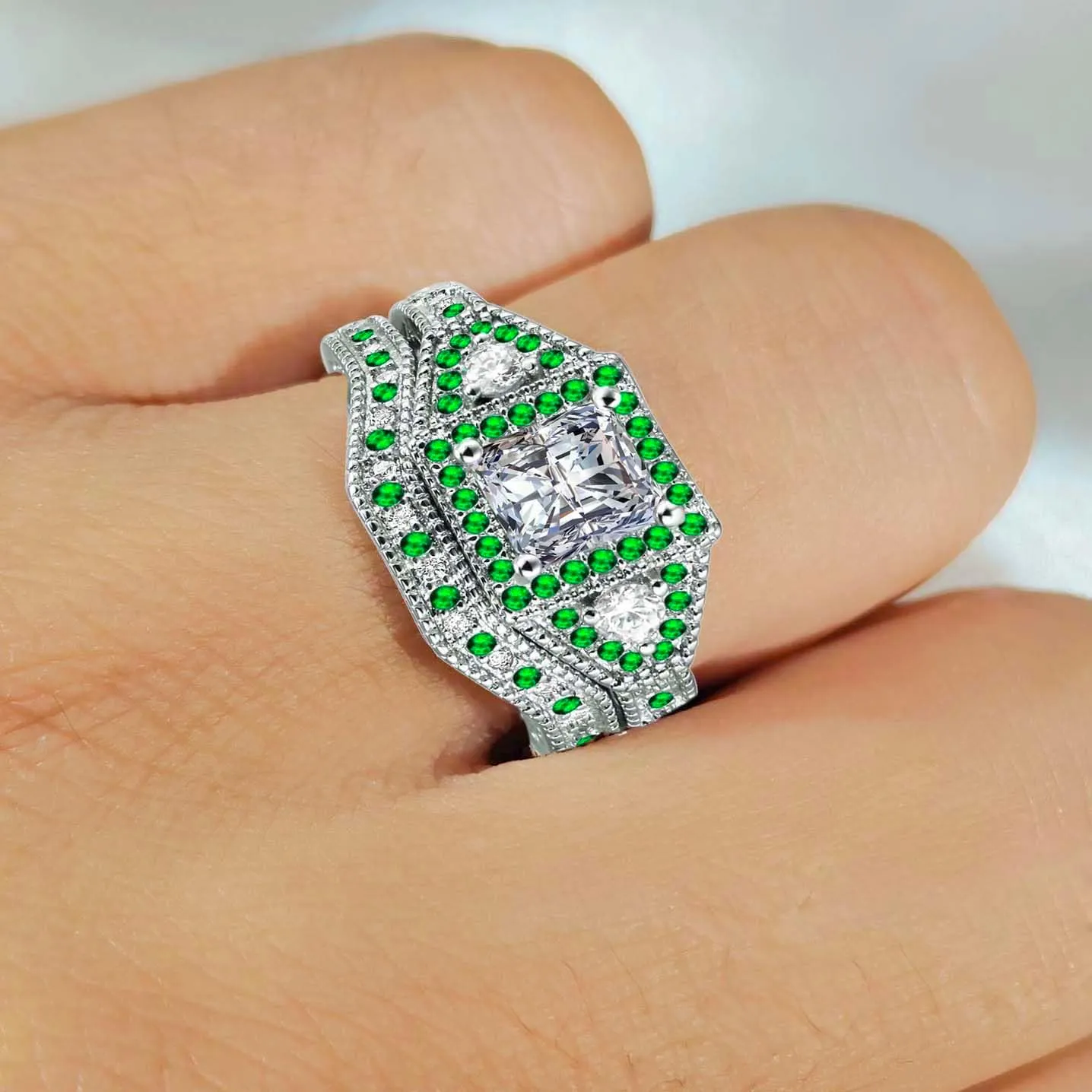 Couple Rings White Gold Plated 925 Sterling Silver Ring Green 1CT Square CZ Women Wedding Ring Sets Men Titanium Steel Ring
