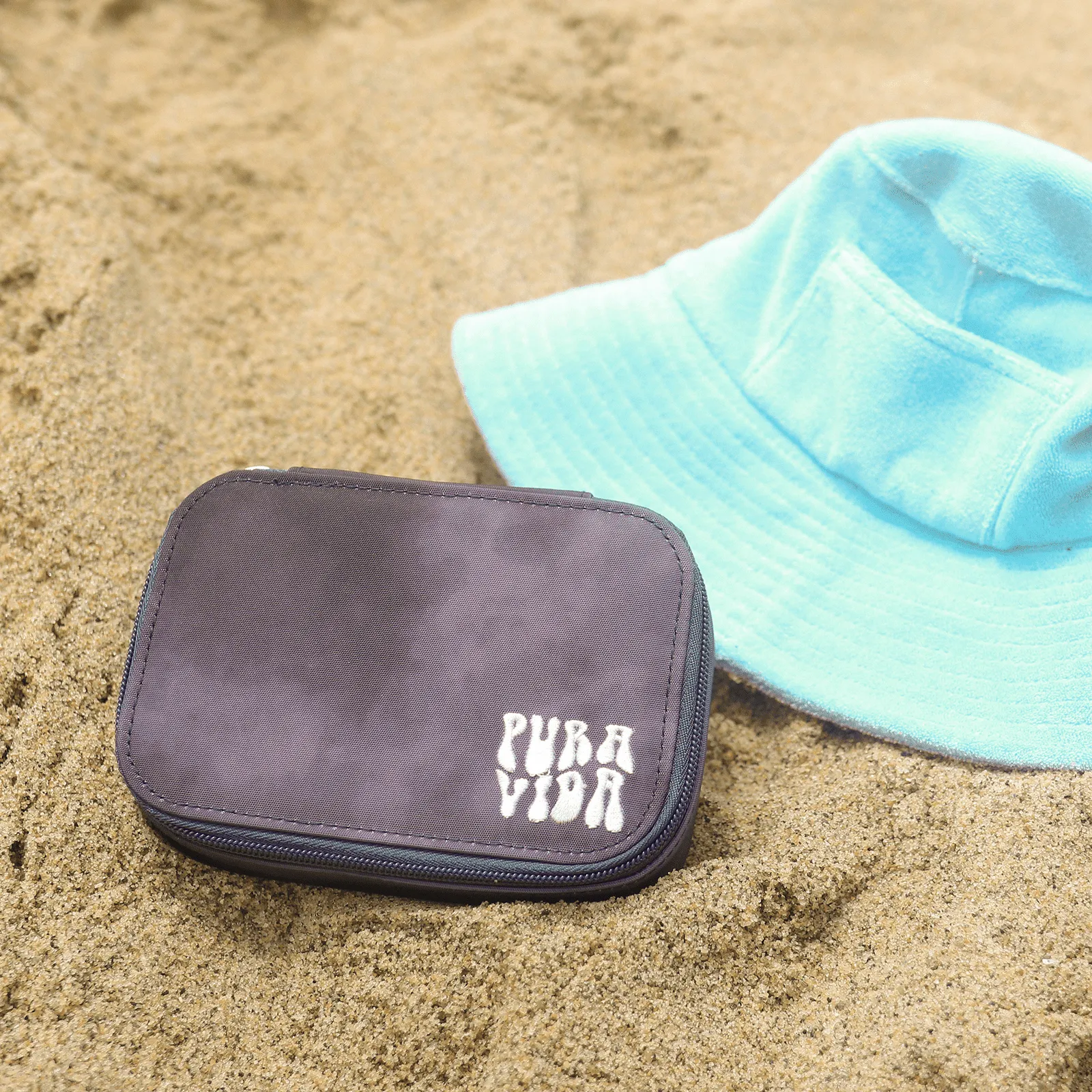 Stylish Grey Tie-Dye Travel Jewelry Case