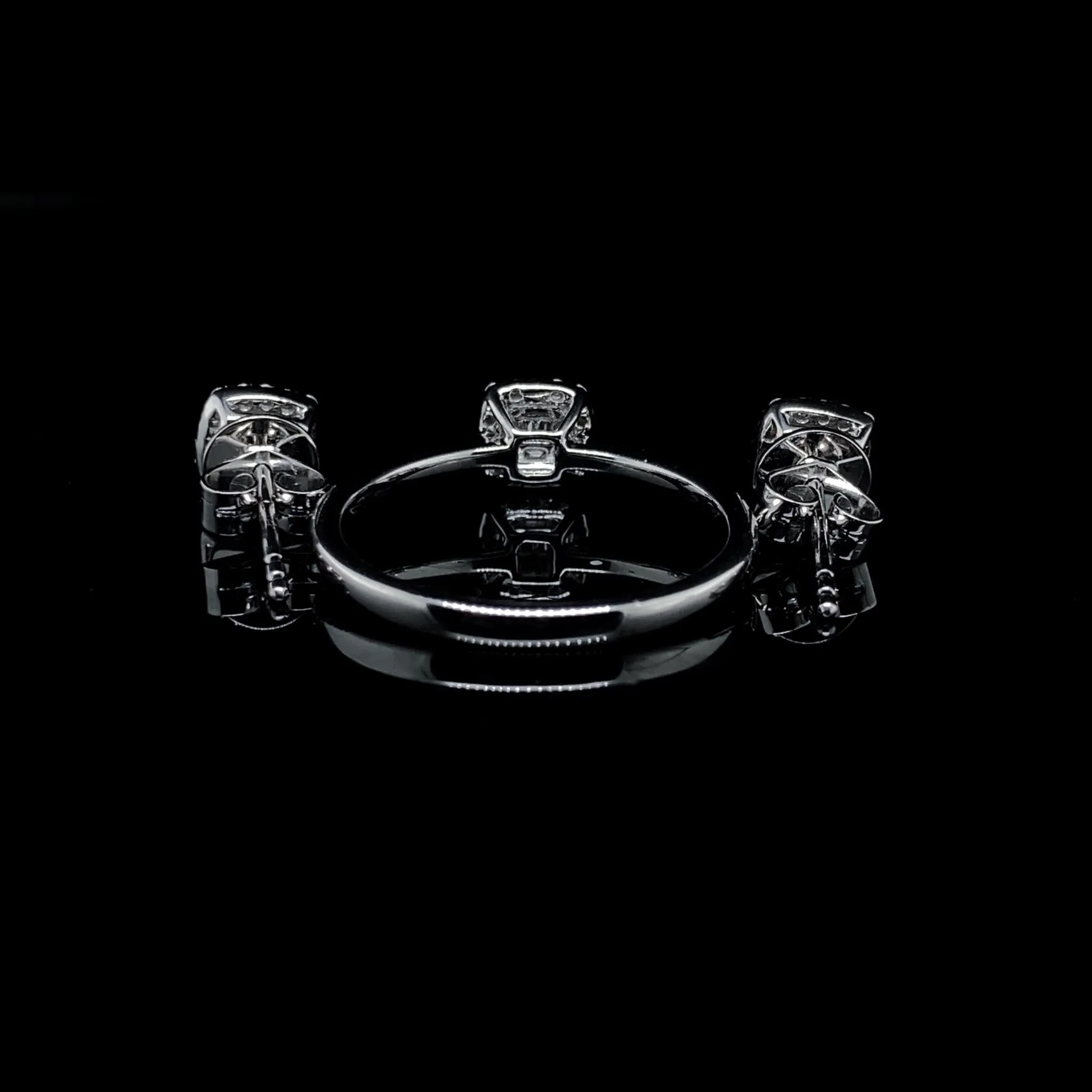 #LVNA2024 | Classic Square Paved Diamond Jewelry Set 18kt