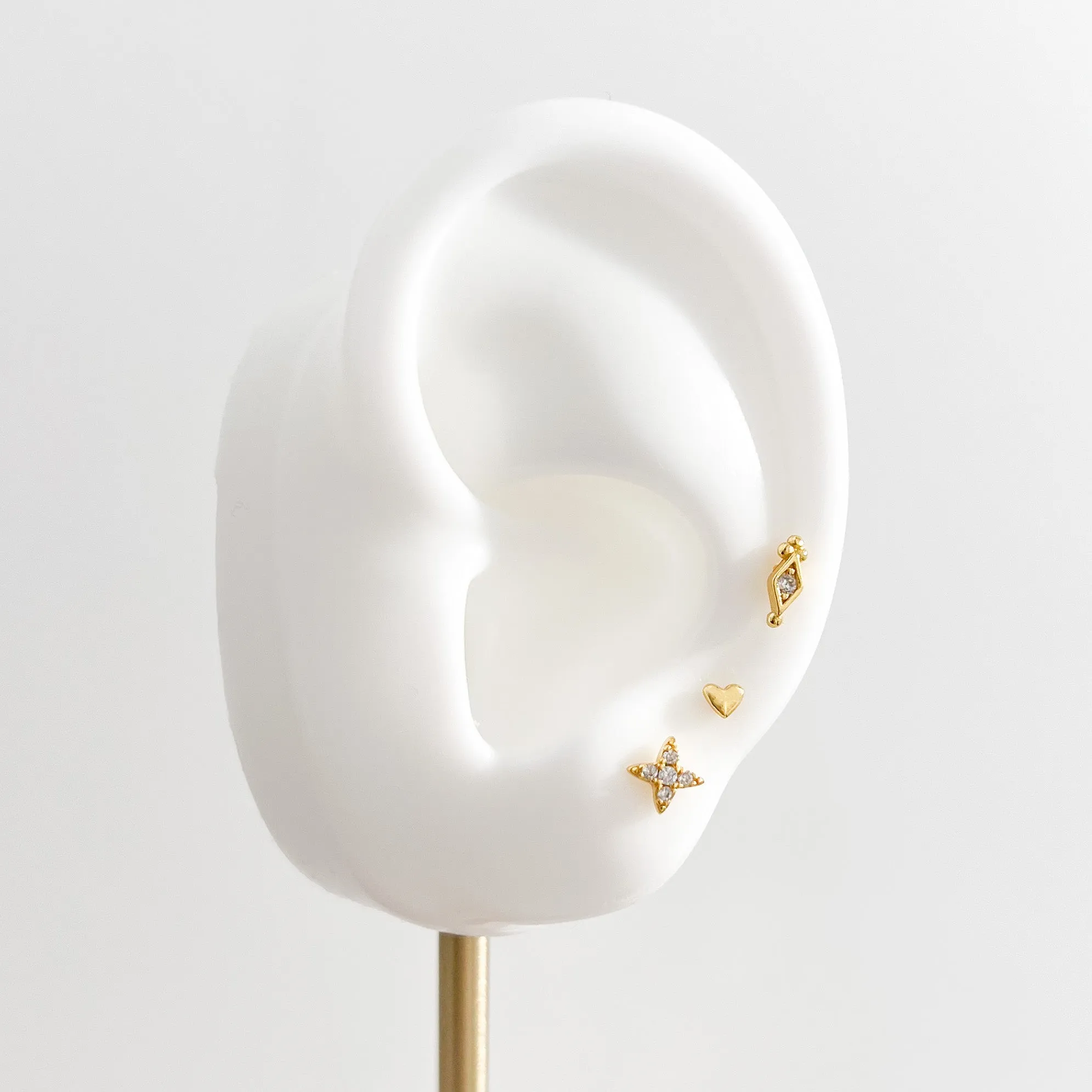 Micro Heart 2.0 Studs in Gold